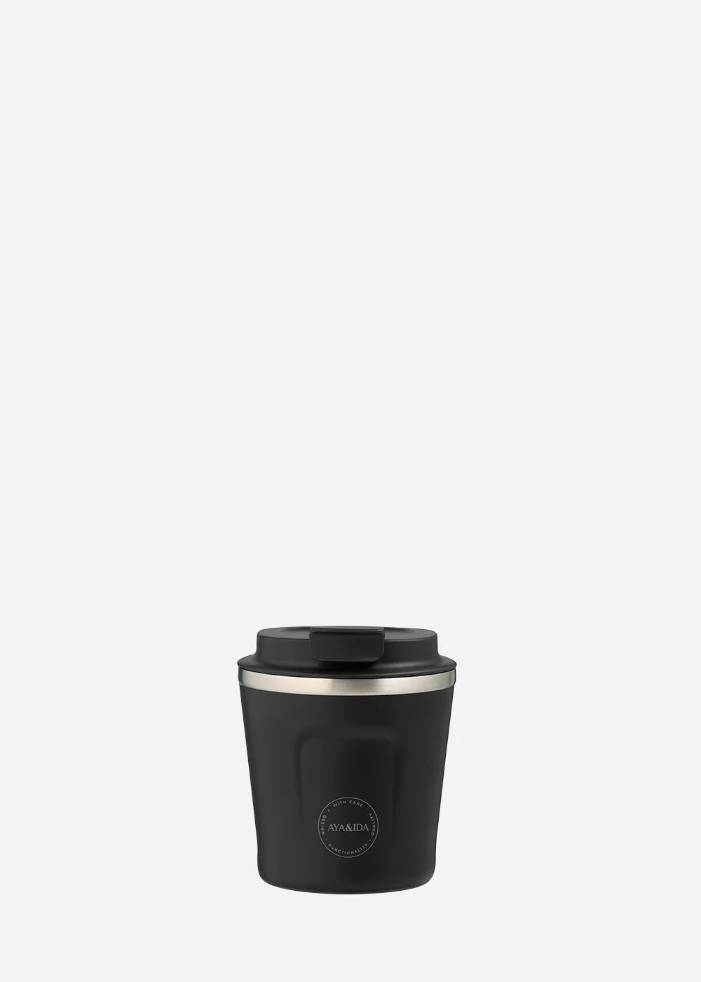 AYA&IDA CUP2GO termokop i sort 240 ml med tætsluttende klik-låg – en stilren og bæredygtig kop til kaffe og te på farten.