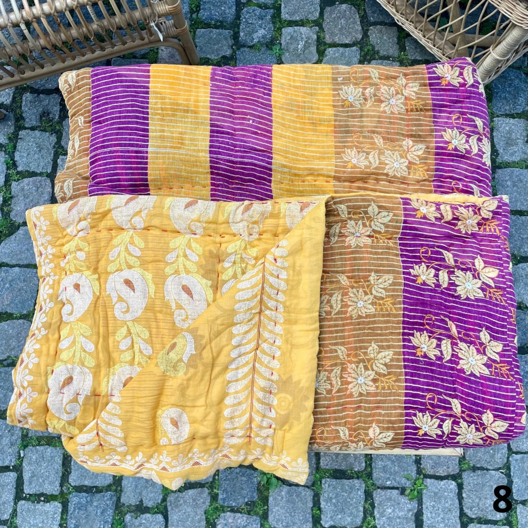 Quilt af genbrugssarier med bomuldsfyld #8