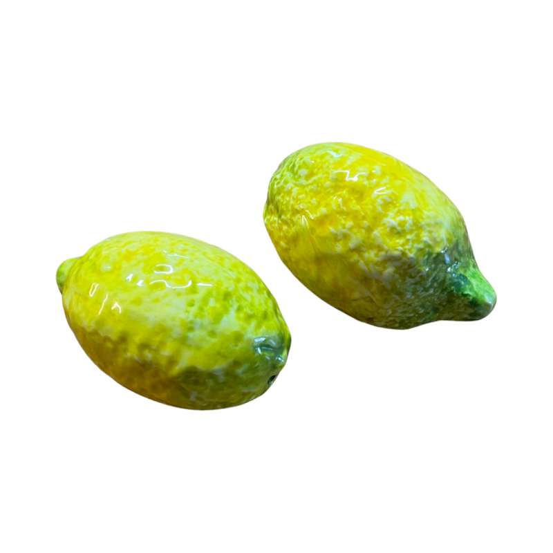 Små citroner til dekoration – håndlavet i Italien i keramik, perfekt til at tilføje et friskt og farverigt element til dit hjem.