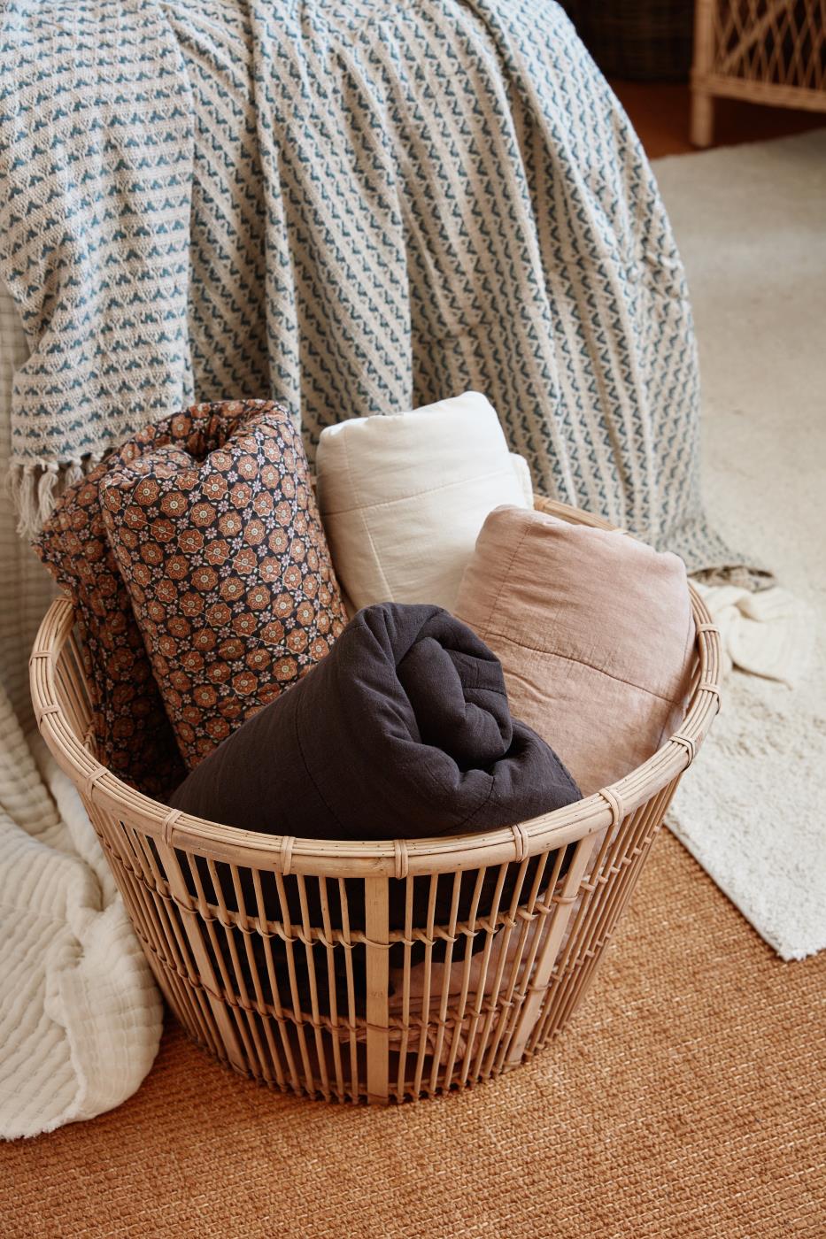 Blød bomuldsquilt med vintage-look | 130 x 180 cm fra butikalrum.dk