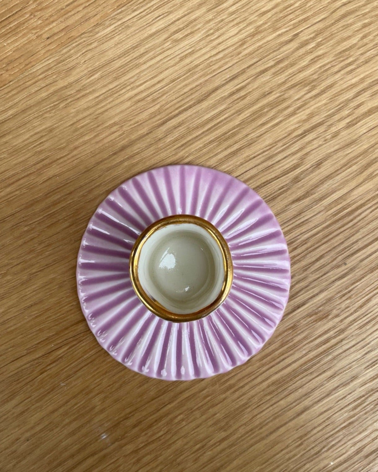 Lysestage med prikker og guld - Lilla - Butik Alrum