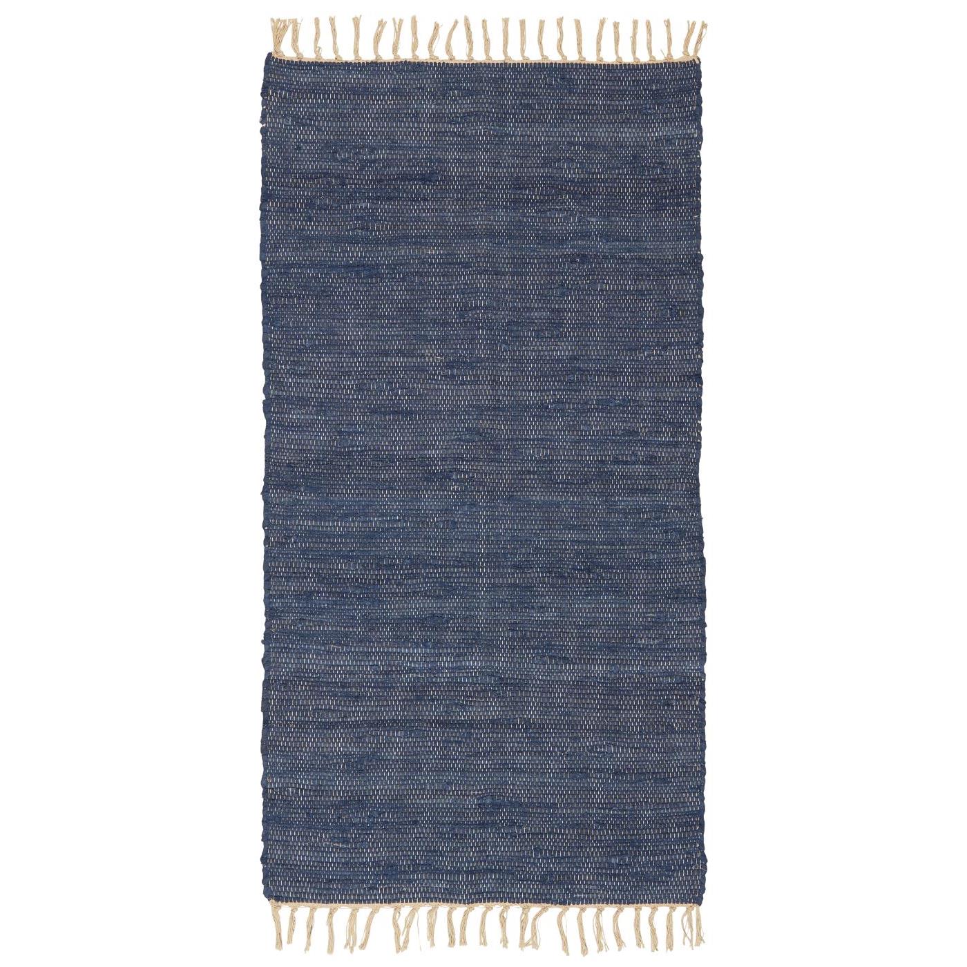 Kludeløber i mørkeblå vævet bomuld, 60 x 120 cm – perfekt til entré, køkken eller sommerhus. Fra Butikalrum.