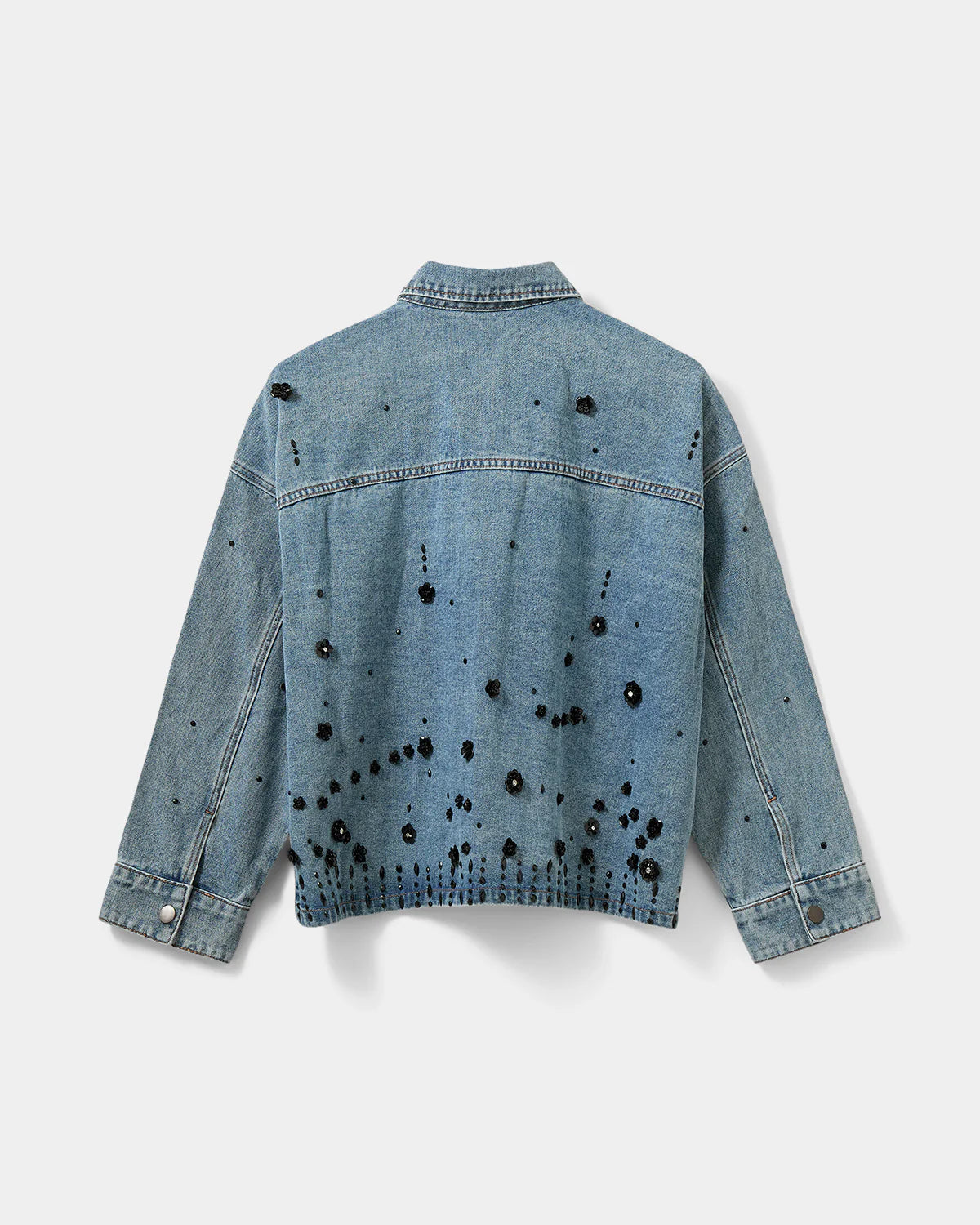 Sofie Schnoor AMAYASW Boxy Denim Jakke i blå med pailletblomster – køb hos butikalrum.dk