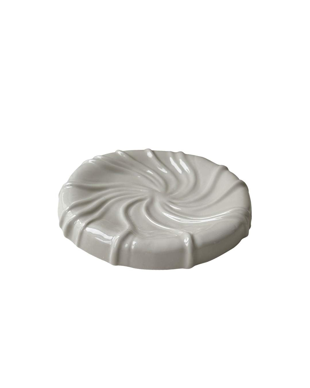 Håndlavet tidevands tallerken i hvid porcelæn, perfekt som sidetallerken, underkop eller til smykker.