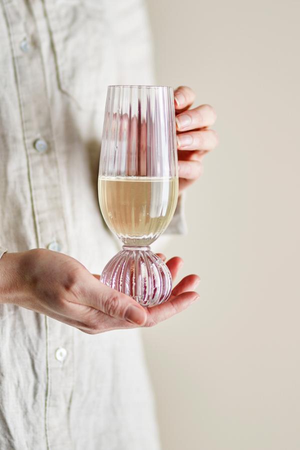 Champagneglas i mundblæst glas – køb hos butikalrum.dk