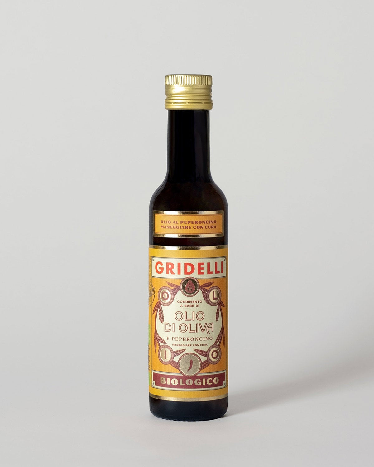 Økologisk ekstra jomfru olivenolie fra Calabrien, presset med frisk peperoncino. Perfekt til pizza, pasta, risotto og gryderetter.