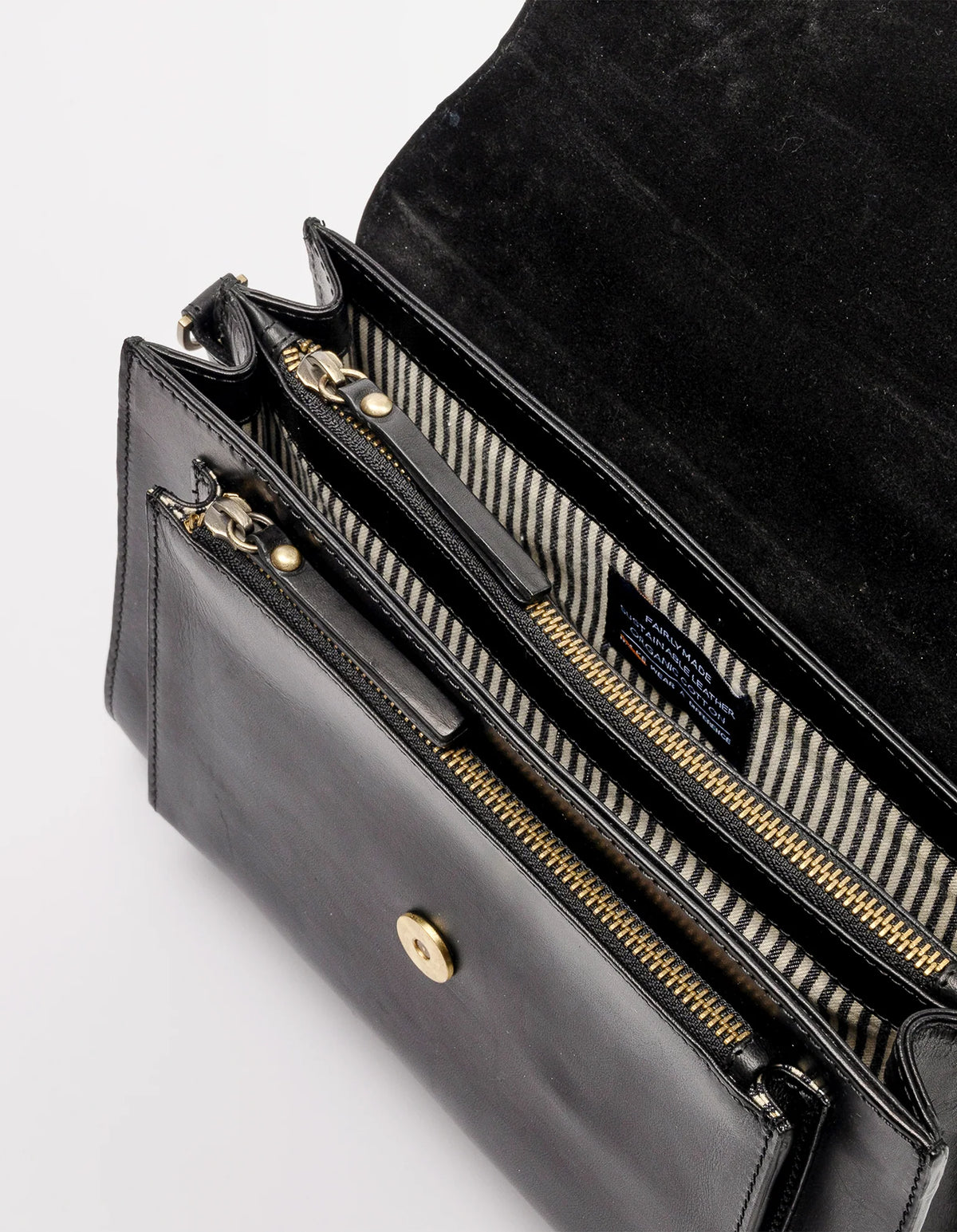 Harper taske fra O My Bag i sort med to forskellige remme og ikonisk harmonikadesign – køb hos butikalrum.dk.