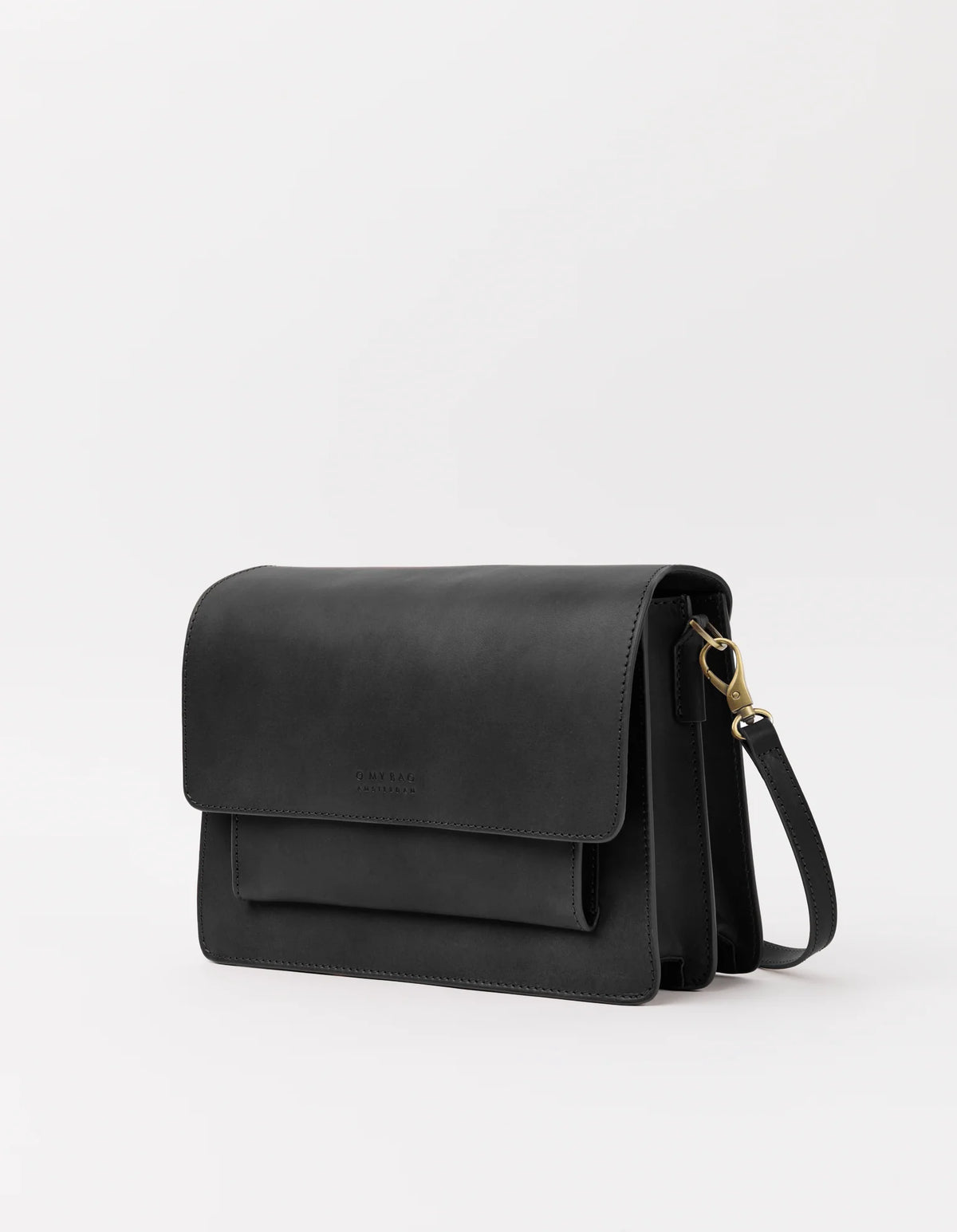 Harper taske fra O My Bag i sort med to forskellige remme og ikonisk harmonikadesign – køb hos butikalrum.dk.