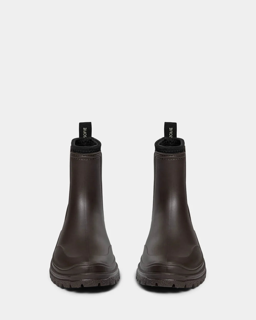 Jodiesw gummistøvle med for fra Sofie Schnoor i Intense Brown – køb hos butikalrum.dk.