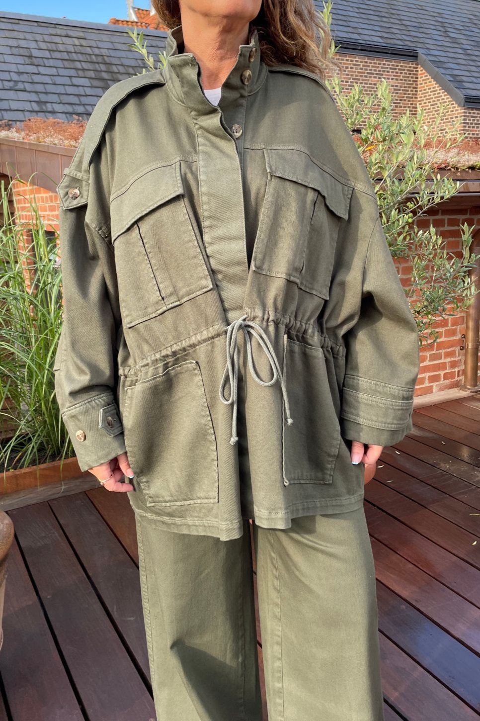 Line canvas jakke fra la rouge i en flot jagt grøn farve