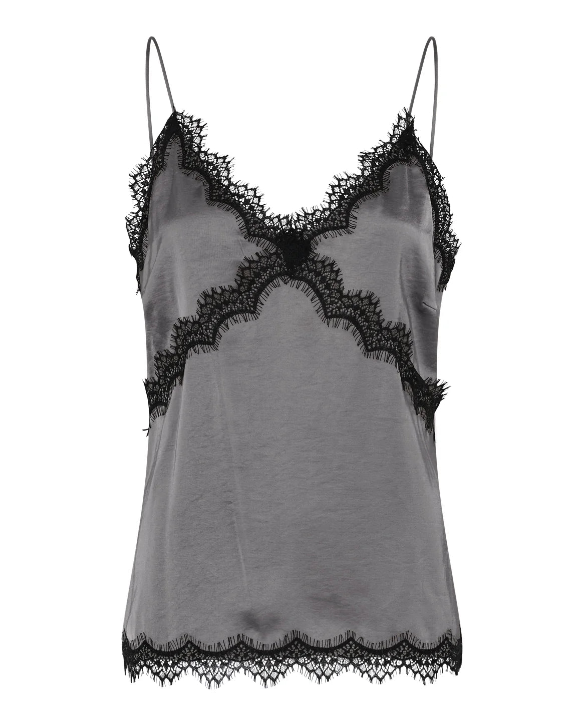Lotte Satin Top – feminin satin top med tynde stropper og sorte blondedetaljer.