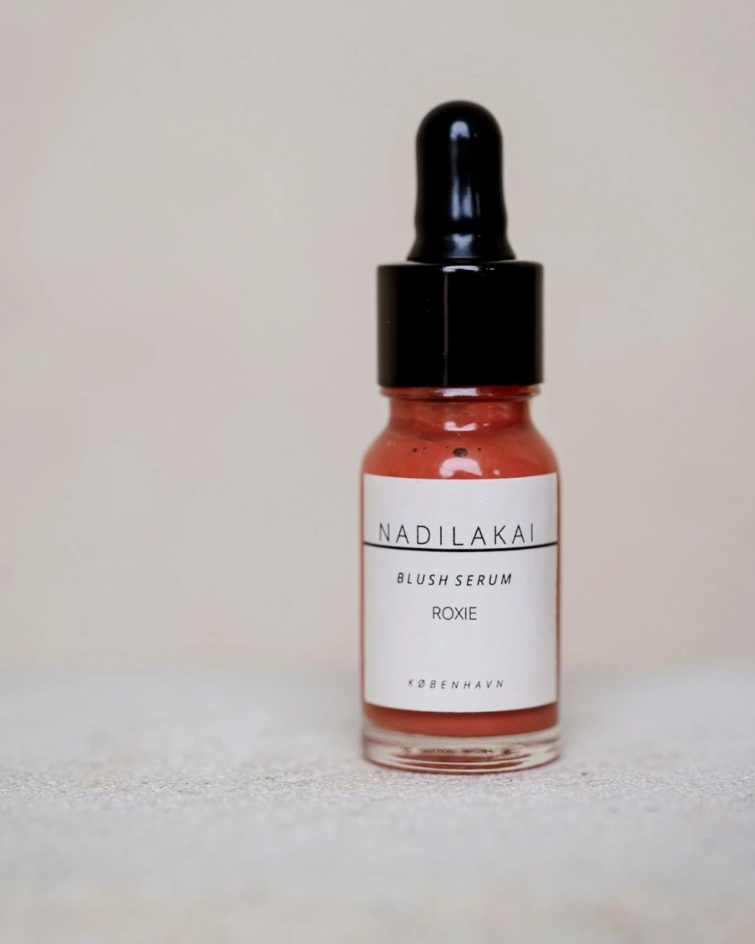 Nadilakai - Blush Serum, Roxie