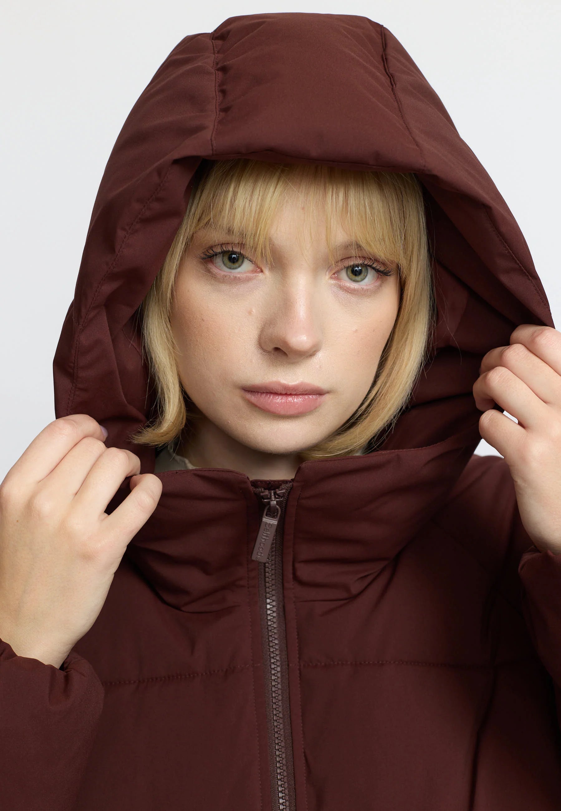 Selfhood Oversize Puffer 77294 Burgundy – køb hos butikalrum.dk
