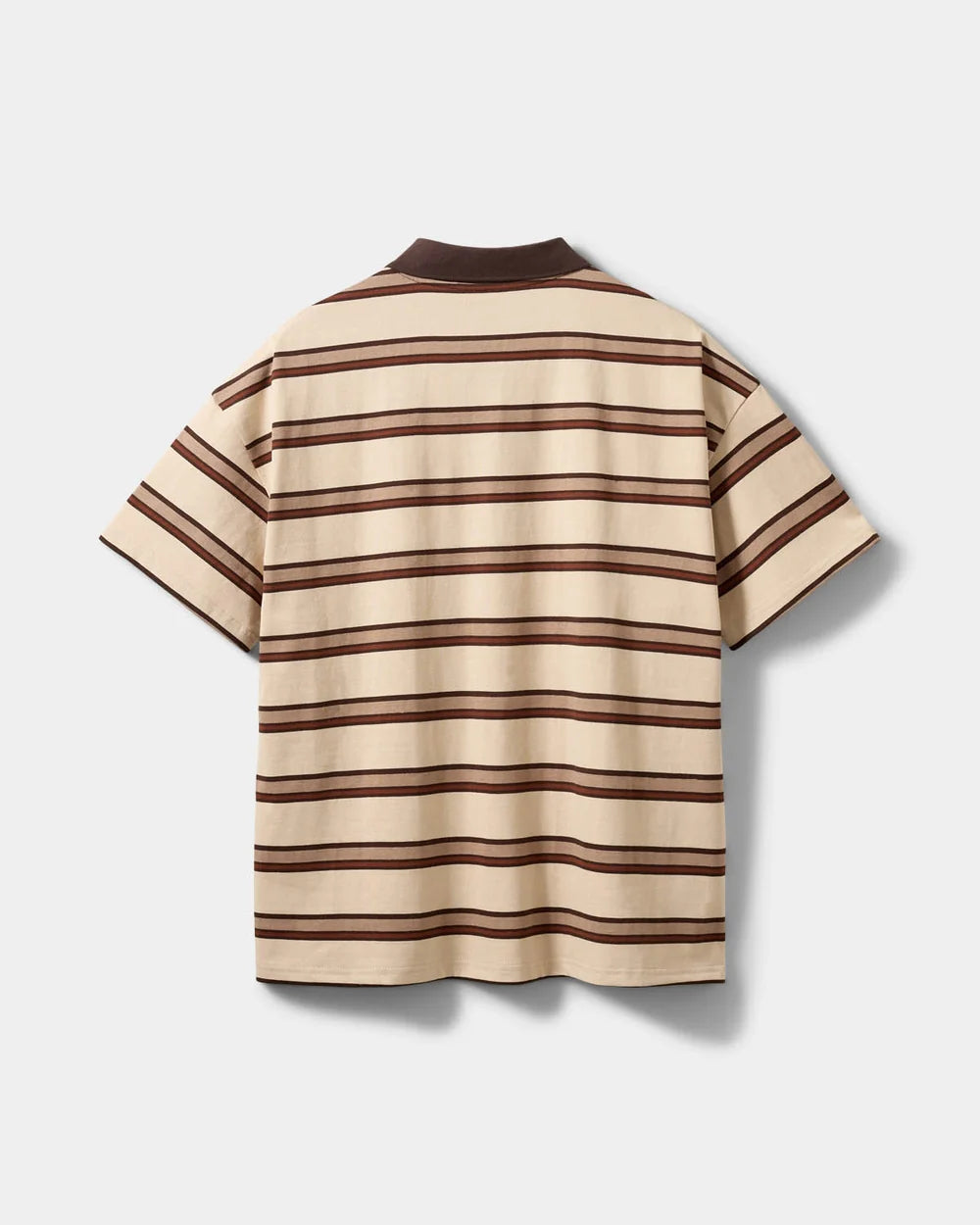 PILSW oversized polo T-shirt fra Sofie Schnoor i Brown Striped med kontrastkrave og broderet logo – køb hos butikalrum.dk.
