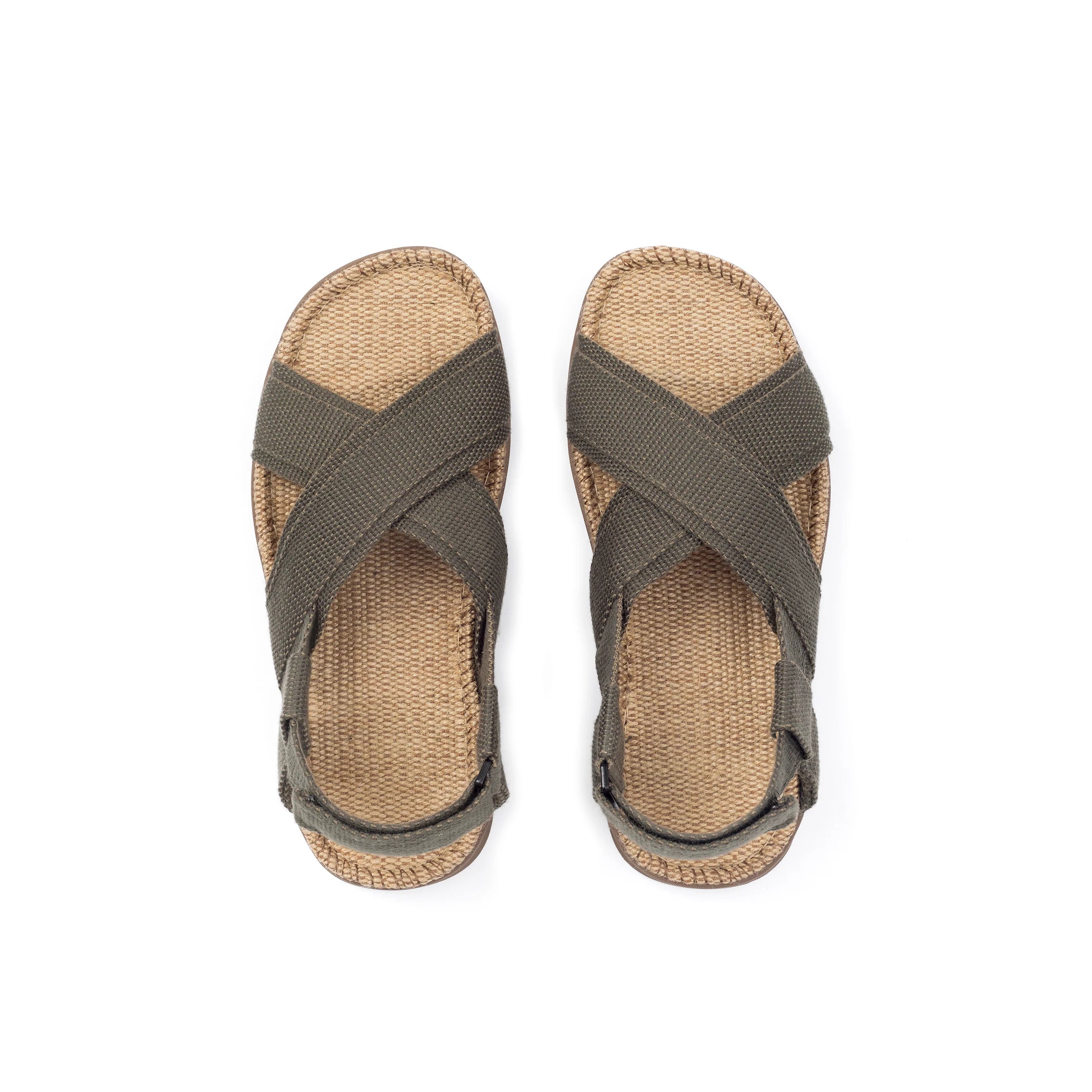 Unisex#2 sandal i farven Rebel Ranger – chunky unisex-design med brede, krydsede bånd og justerbar hælrem.