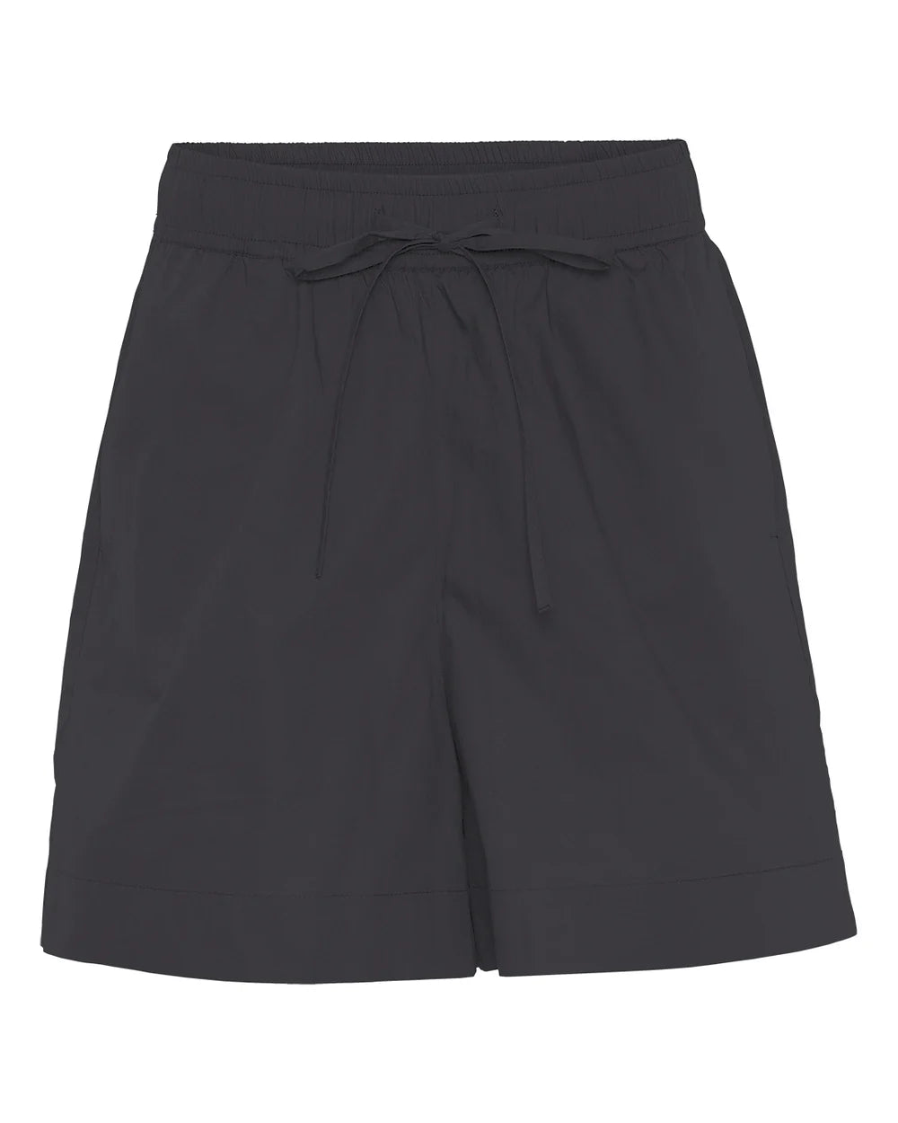 Sydney String Shorts med snøre og elastik i taljen, diskrete lommer og løs pasform – klassiske sommershorts | Køb hos butikalrum.dk