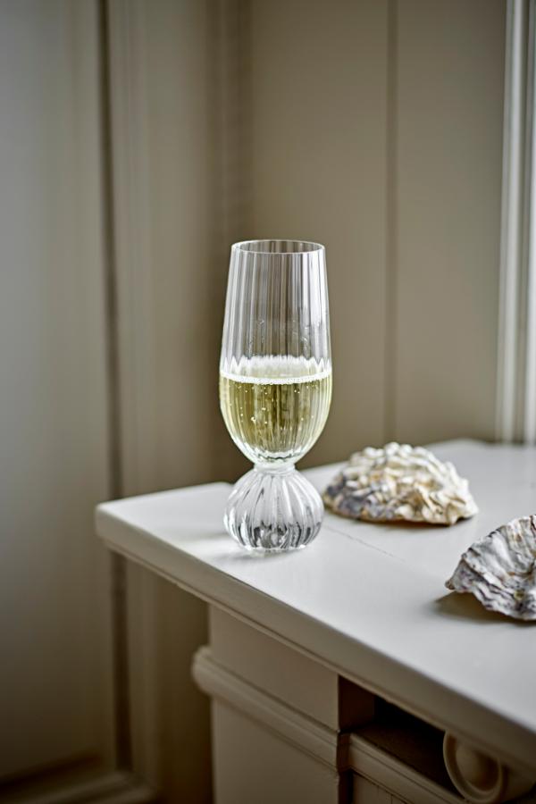 Champagneglas i mundblæst glas – køb hos butikalrum.dk