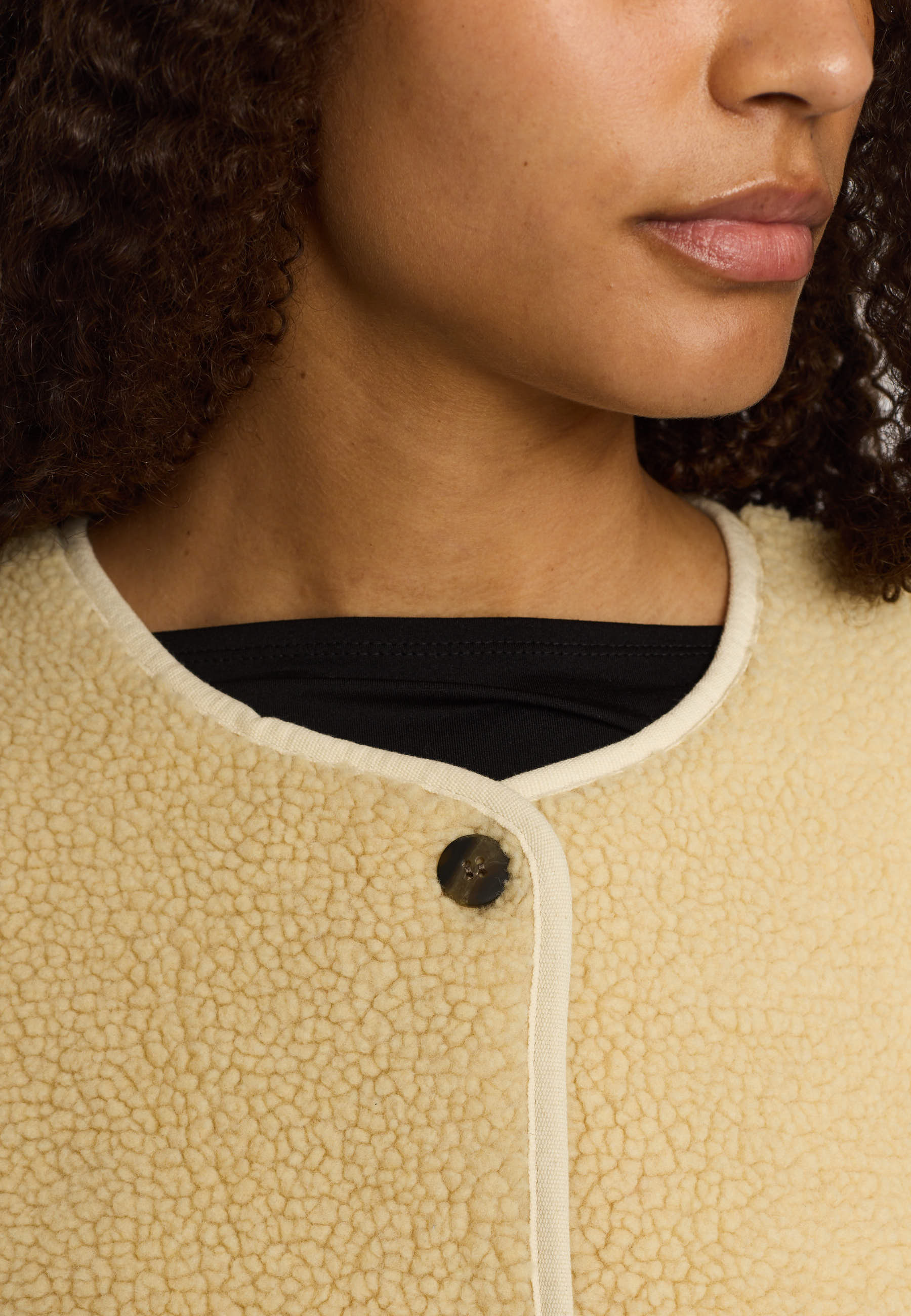 Selfhood Teddy Block Jacket 77359 Offwhite – køb hos butikalrum.dk