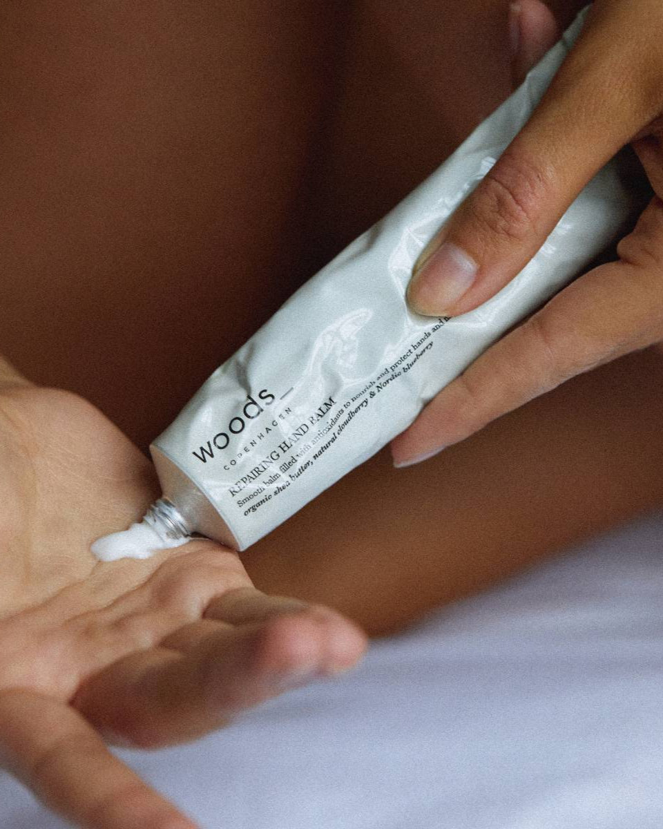 Woods-copenhagen-Repairing-HandBalm