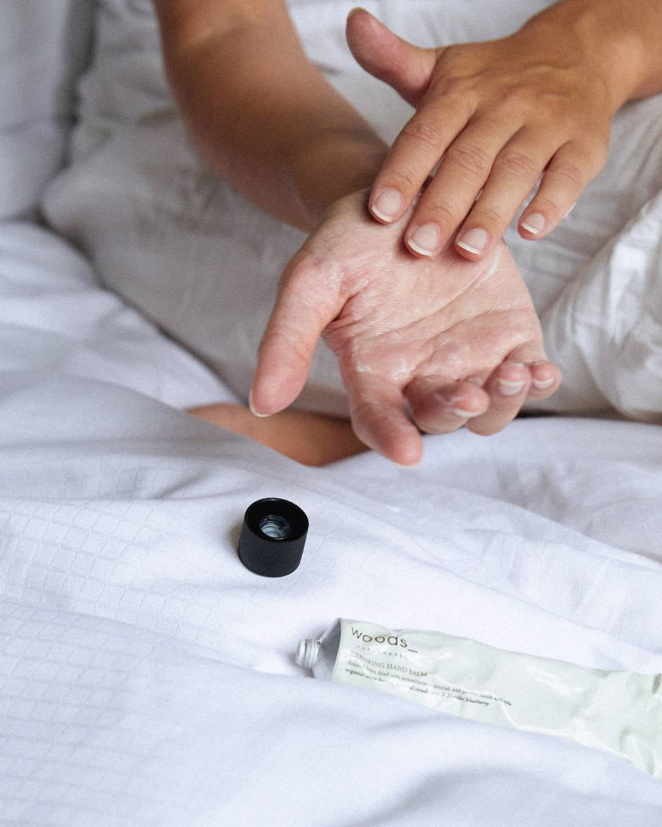 Woods-copenhagen-Repairing-HandBalm