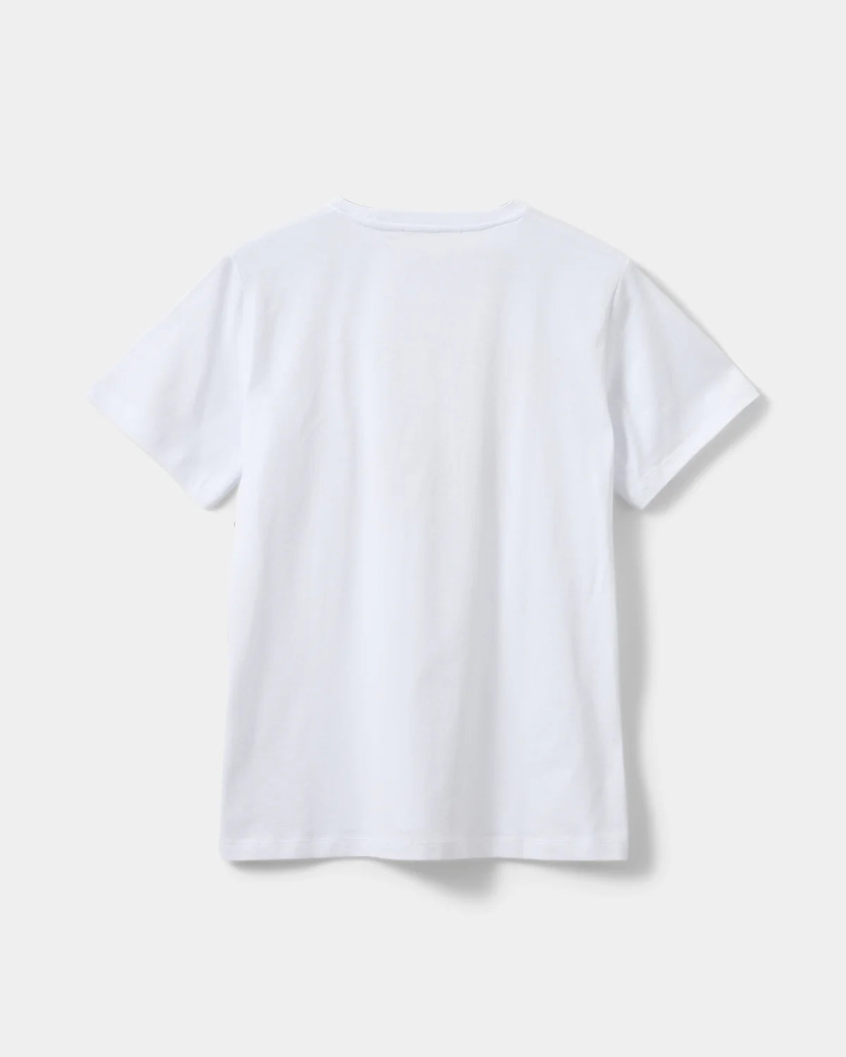 Hvid T-shirt med rødt kirsebærprint, korte ærmer, rund hals og 100% bomuld.