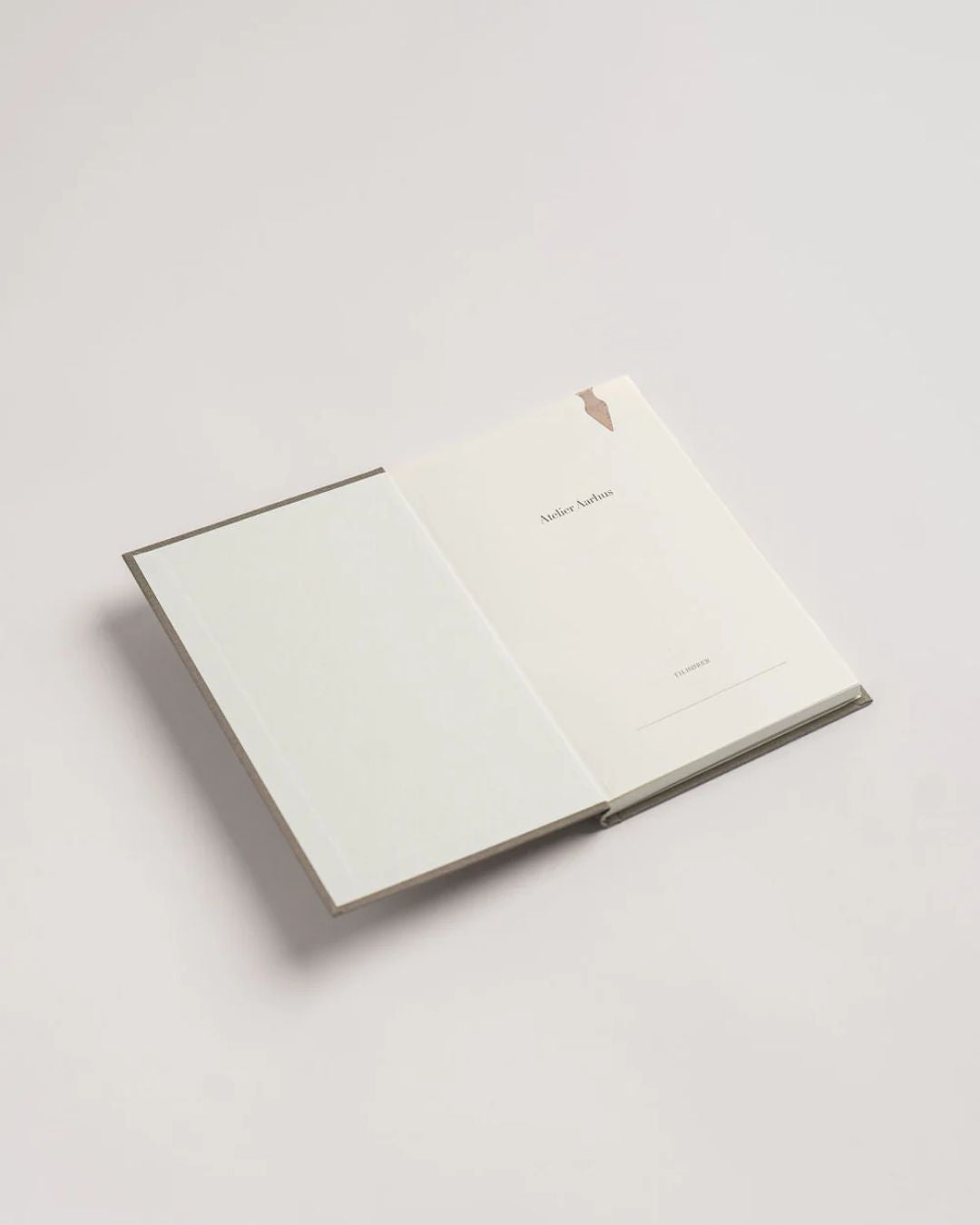 Ugekalender 2025 med praktisk design