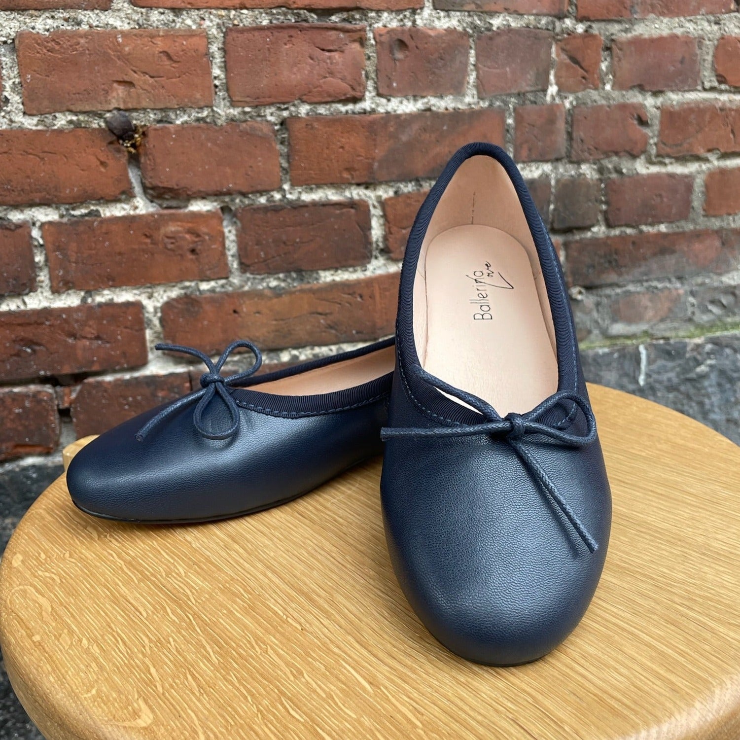 Ballerina-navy