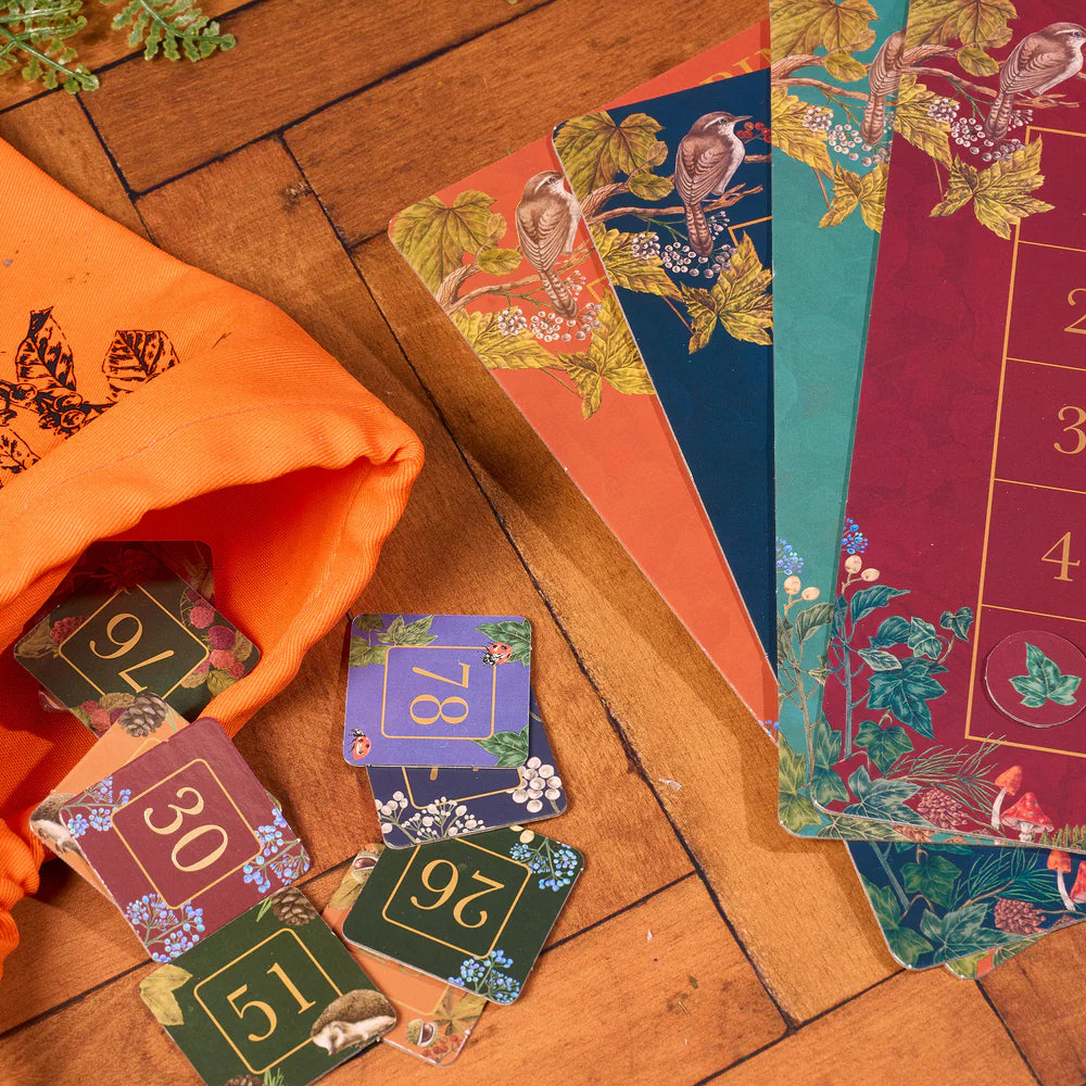 Bingo Board Game for 2-8 spillere fra 8 år med 8 bingoplader, 90 bingotal og 200 spillebrikker – køb hos butikalrum.dk.