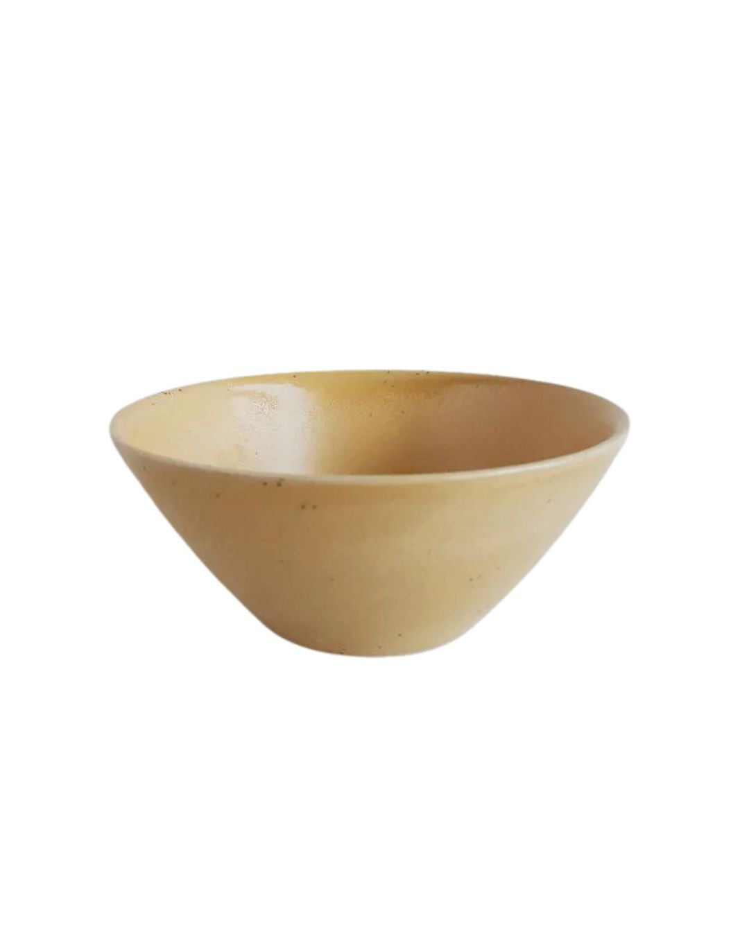 Håndlavet Small Bowl fra Bornholms Keramikfabrik med unikke variationer i glasur og farve, perfekt til servering eller dekoration.
