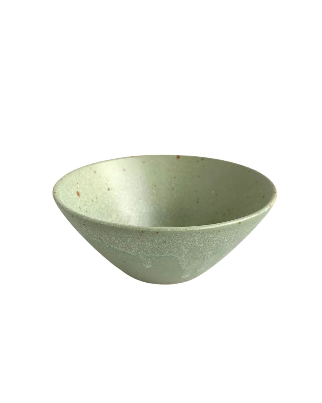 Håndlavet Small Bowl fra Bornholms Keramikfabrik med unikke variationer i glasur og farve, perfekt til servering eller dekoration.