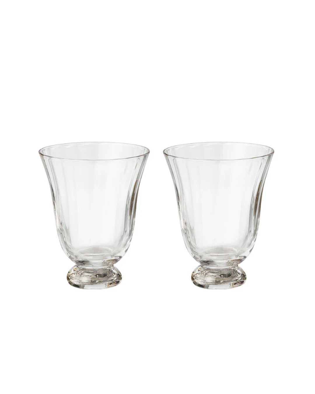 Rosa mundblæste glas med reflektioner