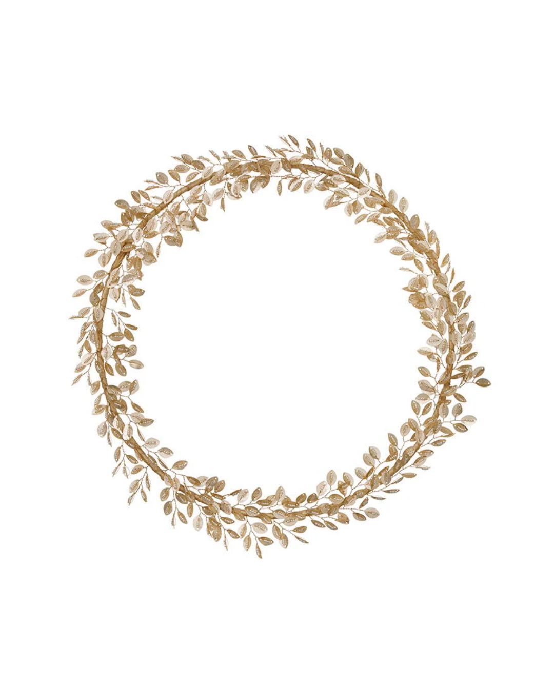 Håndlavet julekrans med glasperle- og palietdetaljer i gyldne nuancer.