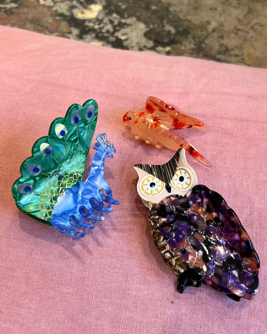 By Stær hårklemmer i sjove figurer og dyremotiver, dekorative og funktionelle hårklemmer