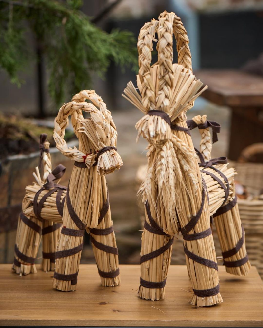 Julebuk i halm, klassisk skandinavisk julepynt