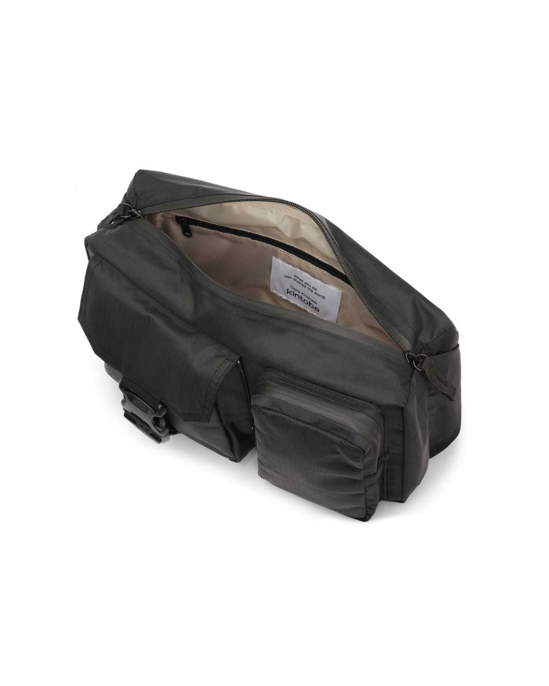 Rummelig bæltetaske LUCA med forlommer, ideel til opbevaring af daglige nødvendigheder og ekstra tøj, perfekt til byture.