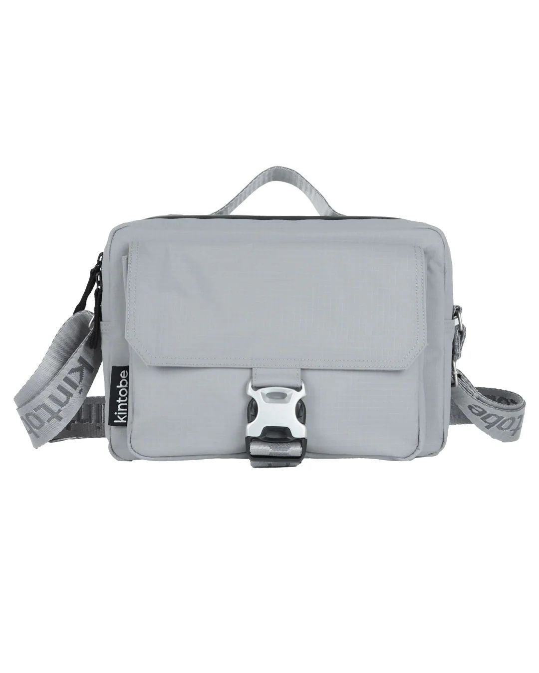 NOAH crossbody-taske i rummeligt design med praktiske lommer, ideel til hverdagsbrug