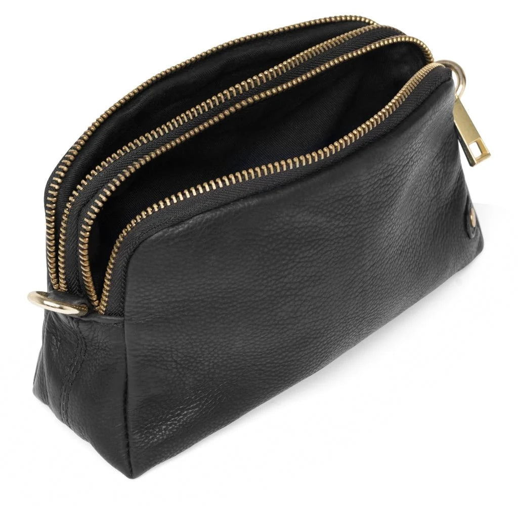Golden Chic Clutch fra Depeche i blødt kalveskind med klassisk design og praktisk ruminddeling – køb hos Butik Alrum på Amager eller online på butikalrum.dk.