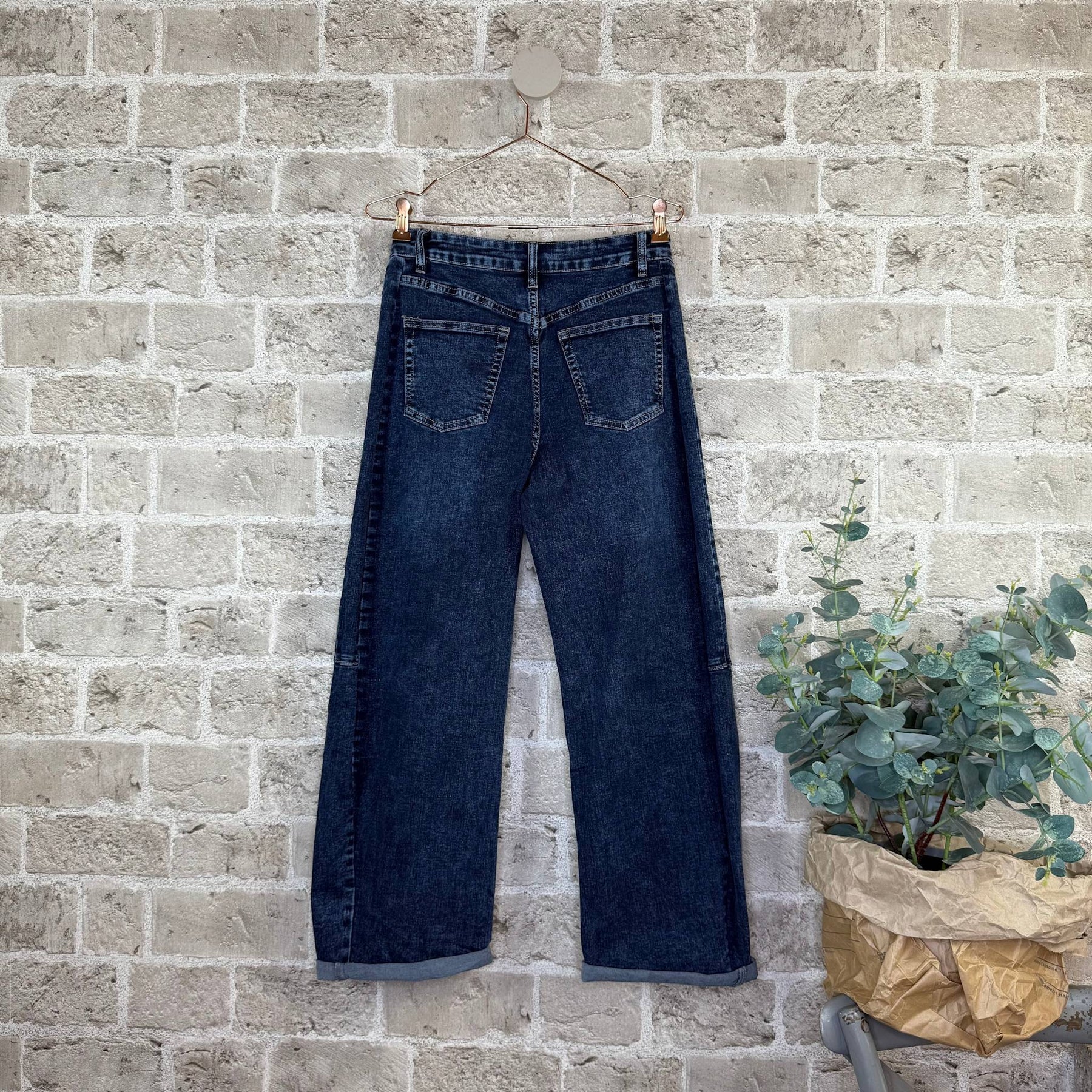 Mørke denim jeans med stretch fra Cabana Living – køb hos Butik Alrum