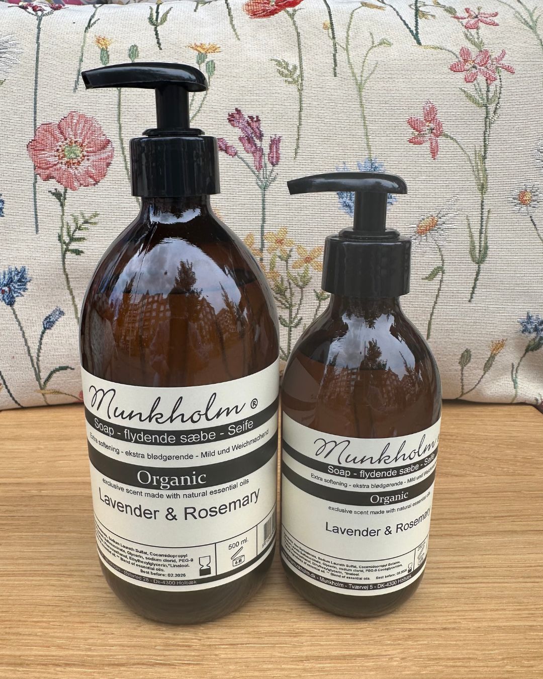 Flydende håndsæbe med Neroli & Litsea Cubeba, 250 ml, med aloe vera og glycerin, dufter af orangeblomster og citrus.