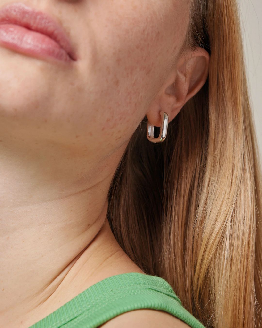 Enamel square hoops i sølv strørrelse 18mm