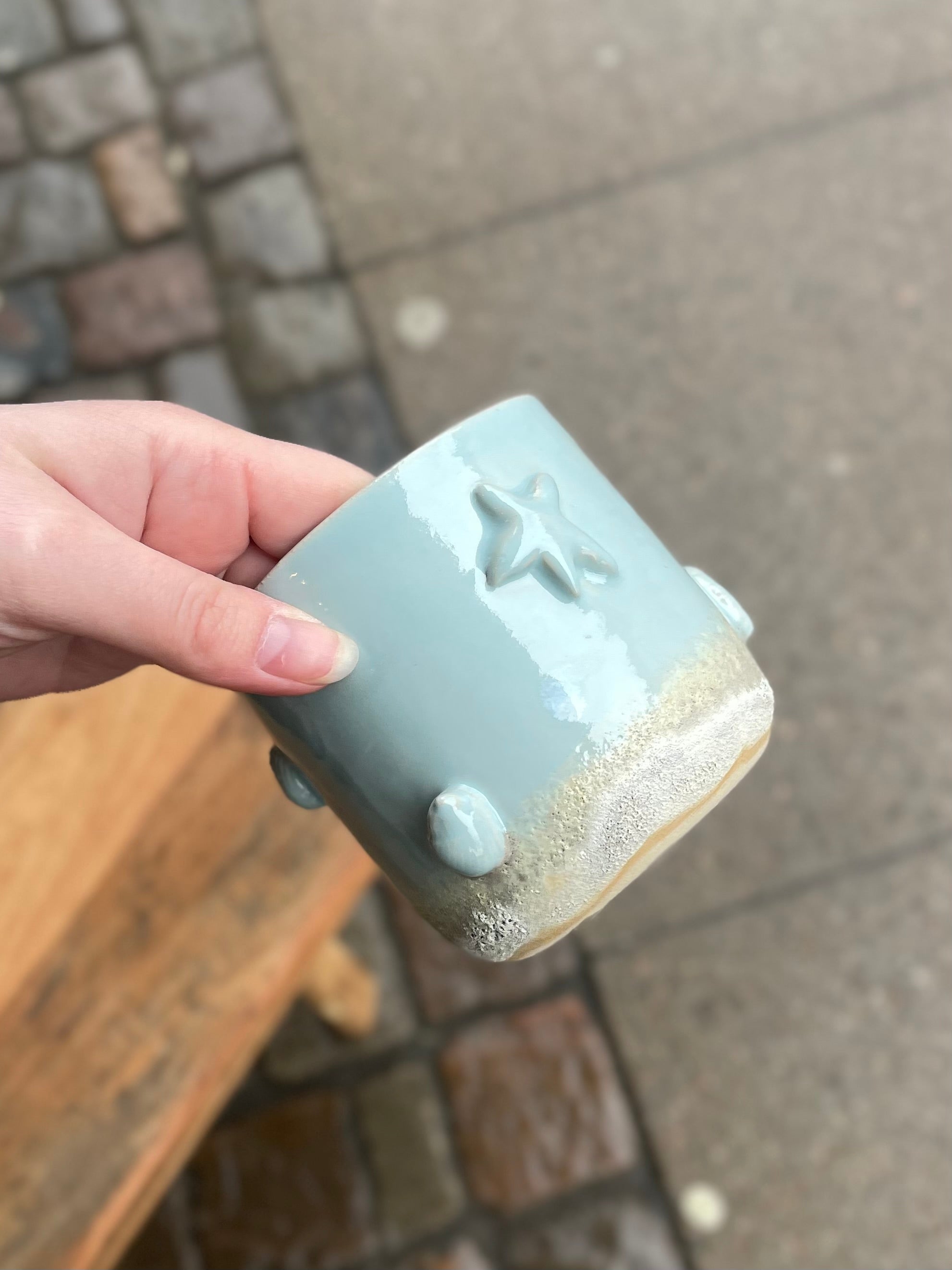 Dekorativ keramik kop i blå – køb hos butikalrum.dk