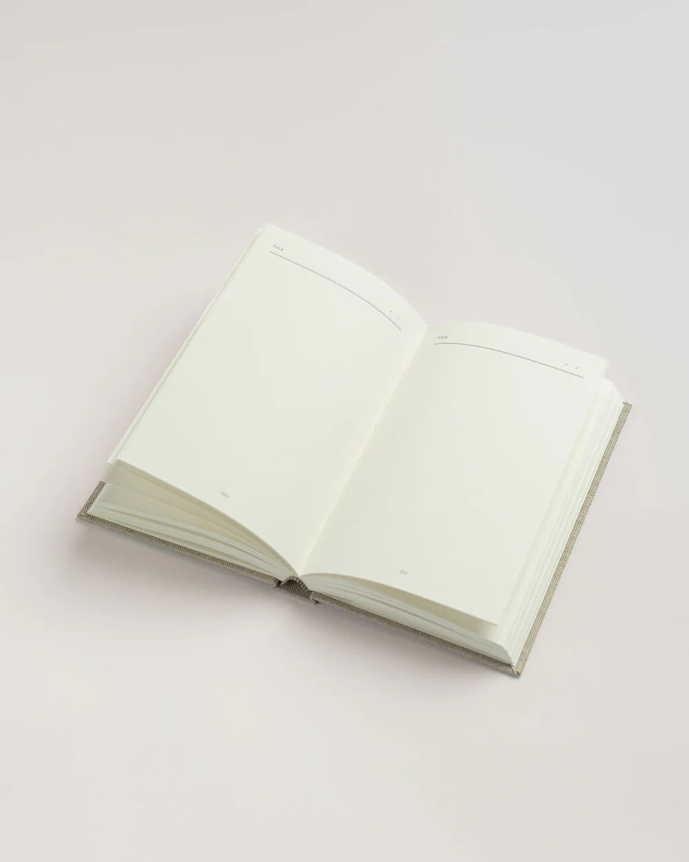 Æstetisk notesbog fra Atelier Aarhus med 365 blanke sider – køb hos butikalrum.dk