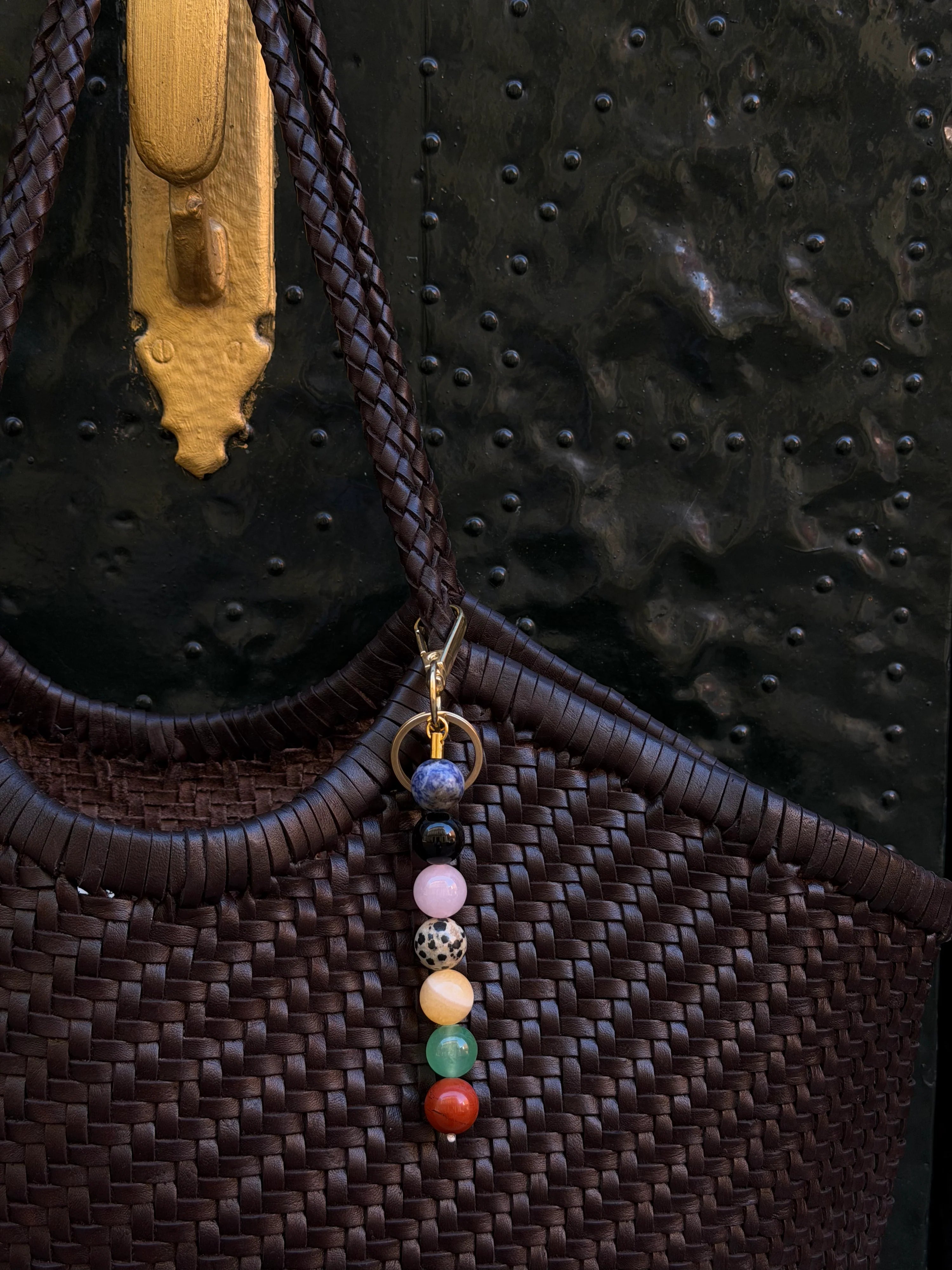 Cali Palette Nøglering med farverige sten fra Soï Copenhagen – køb hos butikalrum.dk