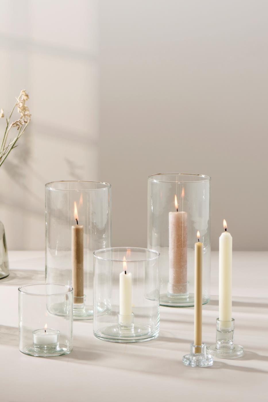 Mundblæst glasstage – håndlavet lysestage i unikt design med variation i glas og vægt.
