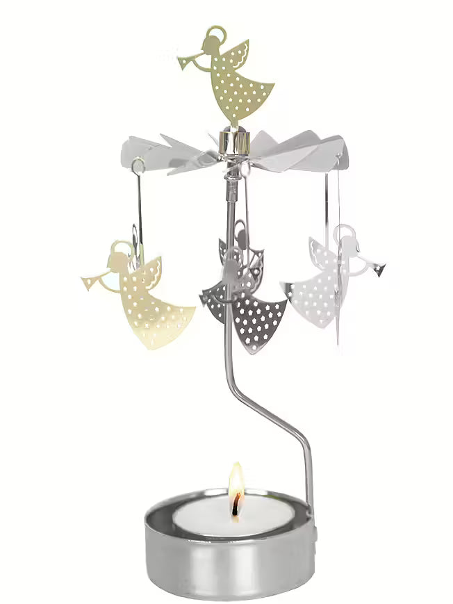 Englespil i sølv og guld med engle med trompet – dekorativ julepynt til fyrfadslys fra Butikalrum.dk på Amagerbro