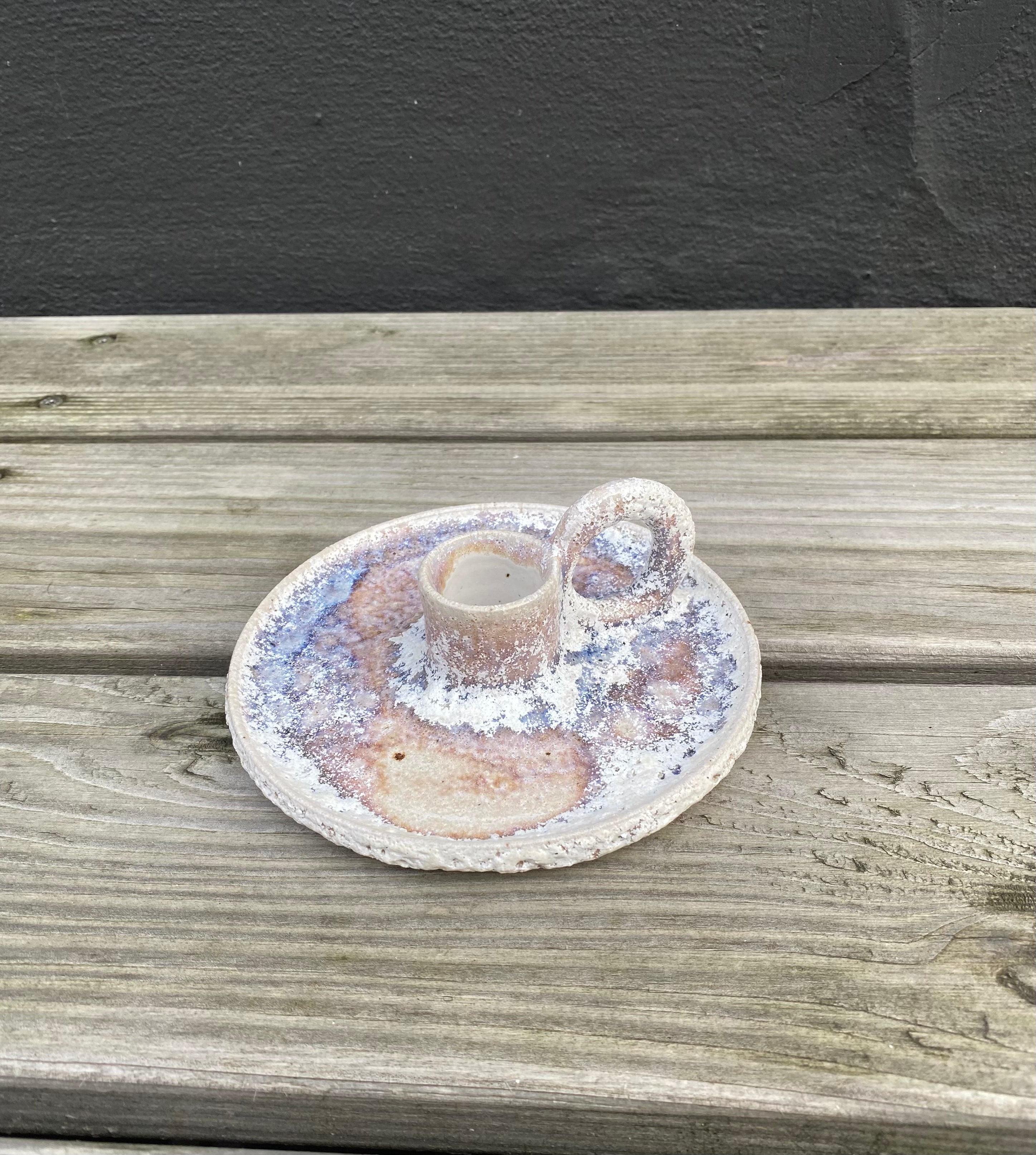 Lysestage med kraterglasur