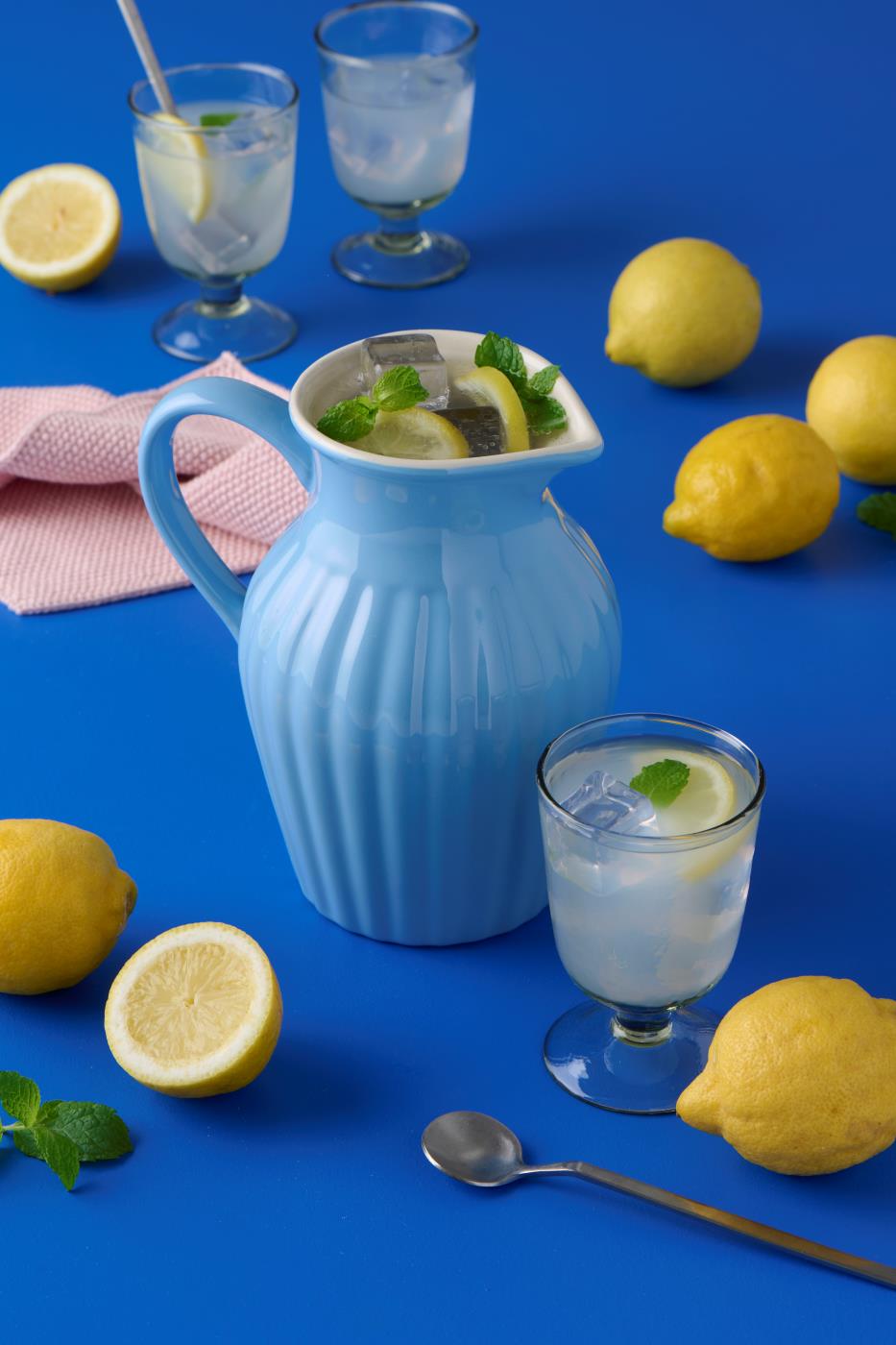 Kande 1,7 liter i Bluebell stentøj – godkendt til fødevarer – køb hos butikalrum.dk