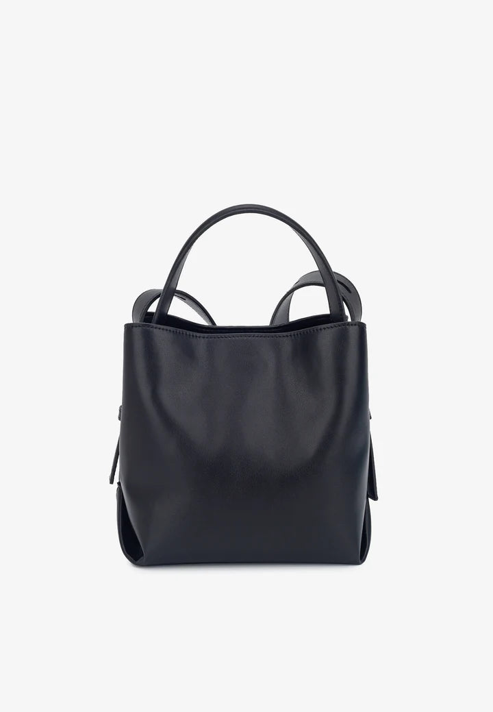 Molly Soft Structure bucket bag med justerbar crossbody-rem – køb hos butikalrum.dk