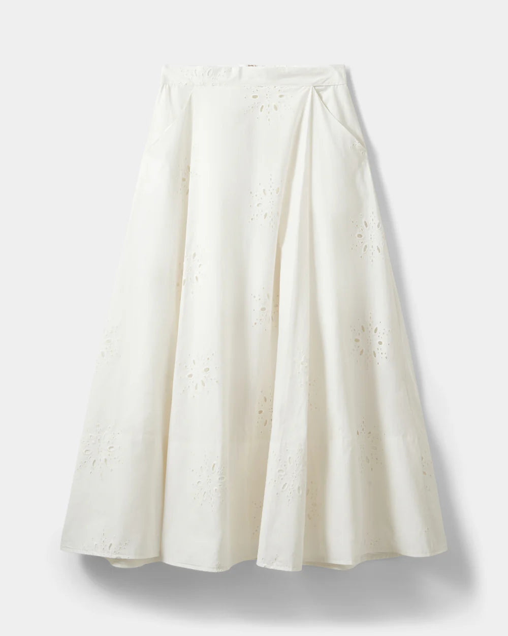 Broderet anglaise maxi nederdel i Snow White fra Sofie Schnoor – køb hos butikalrum.dk