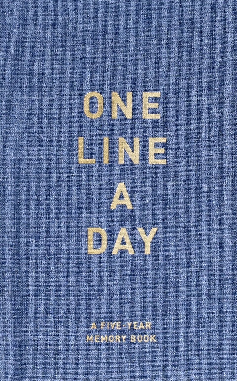One Line a Day journal i denimblå med stofomslag – femårig dagbog, køb hos butikalrum.dk